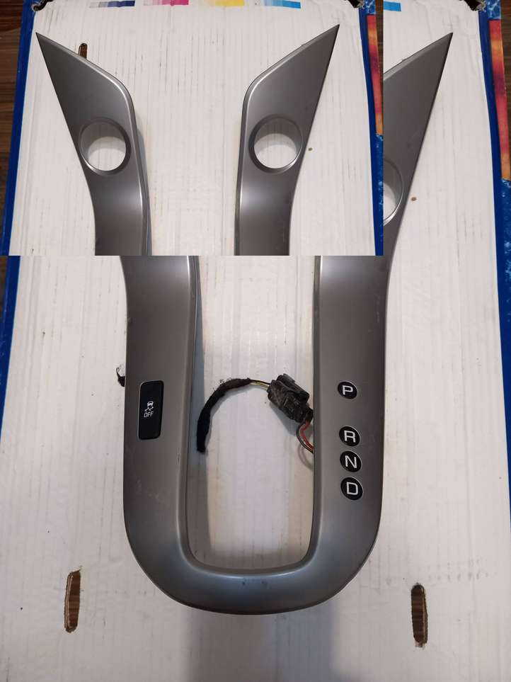 Chevrolet Cruze (2009 - 2012)  94565220 Рамка рычага переключения передач