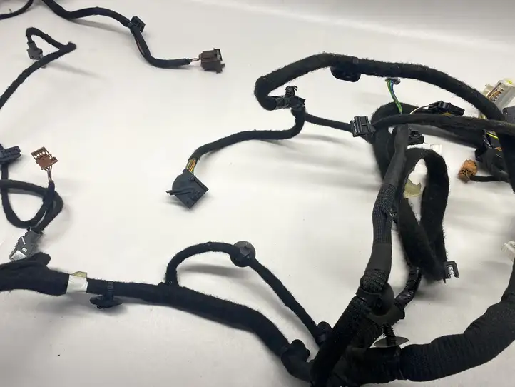 Peugeot 208 (2015 - 2019) 9814161180 Прочая электропроводка — фото 4