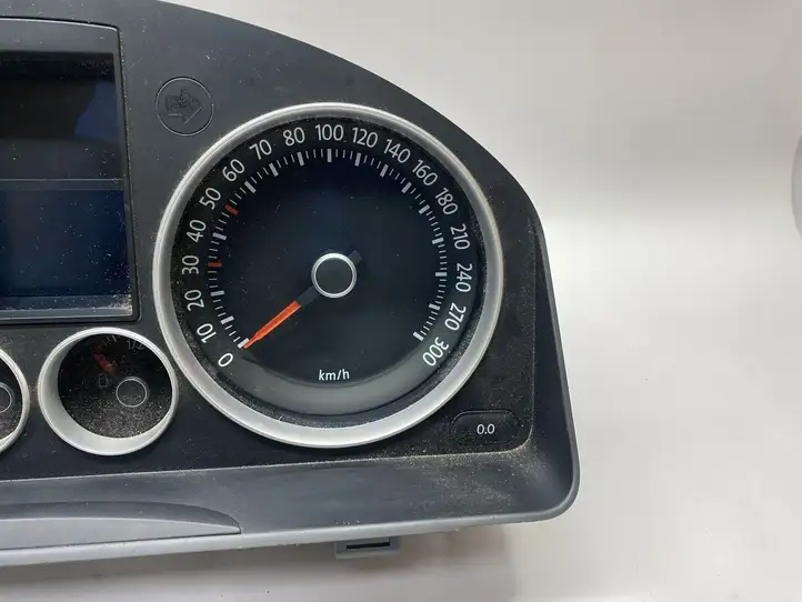 Volkswagen Golf V (2003 - 2009) 96019075 Спидометр — фото 5