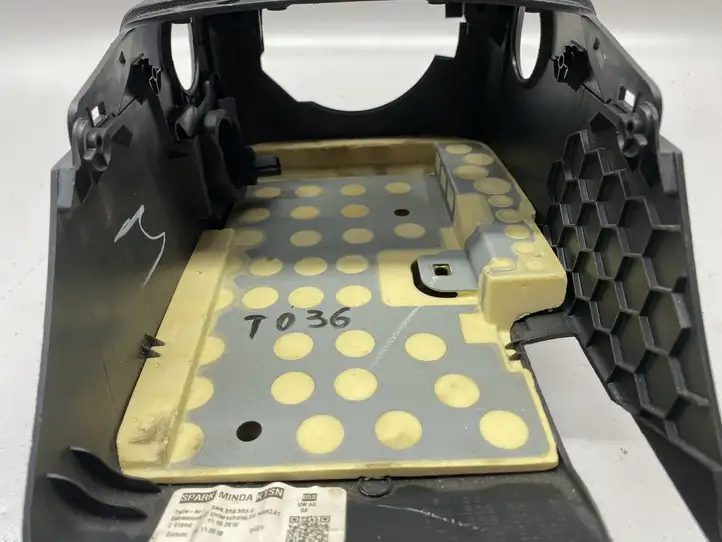 Volkswagen Jetta VII (2019 - ) 5NN858559C Обшивка рулевой колонки — фото 10