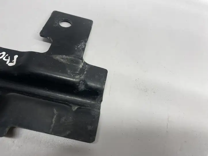Chrysler Pacifica (2016 - ) 105AB140B7 Прочие детали моторного отсека — фото 5