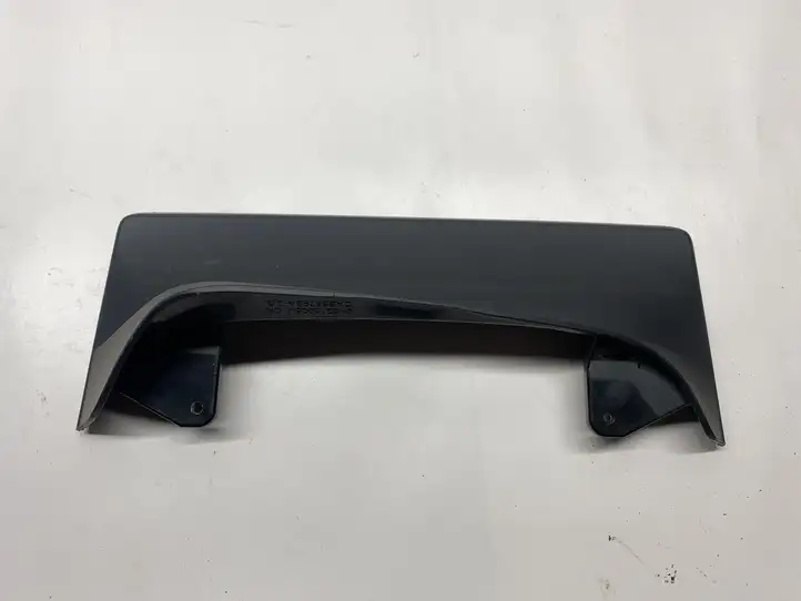 BMW 1 F20 F21 (2011 - 2019) 2HS215005M Прочие детали салона — фото 1