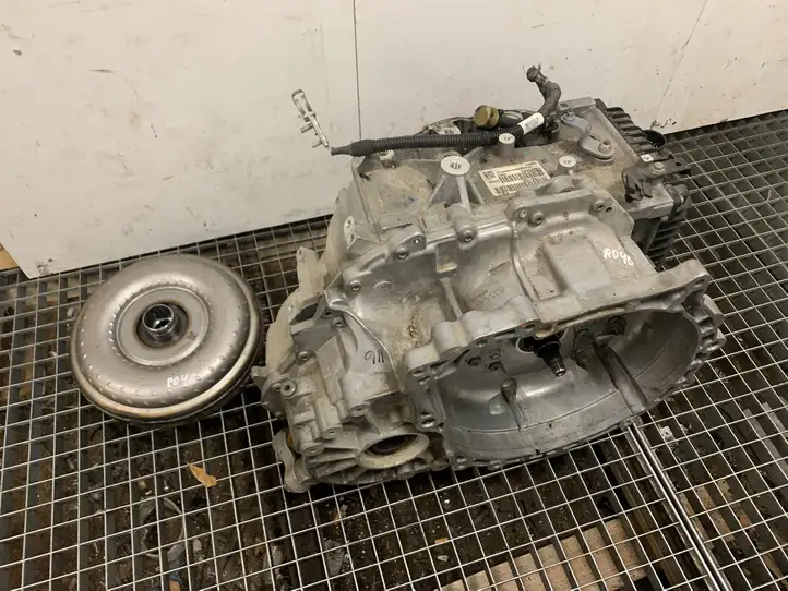 Jeep Cherokee (2013 - 2017) 68257270AA Автоматическая коробка передач (АКПП) — фото 1