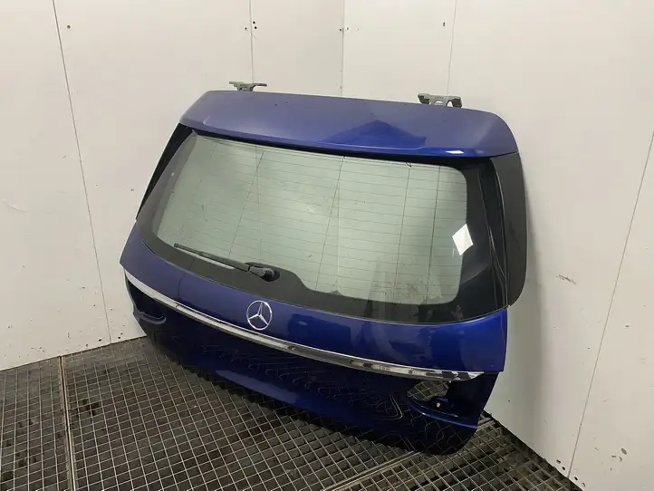 Mercedes-Benz C W205 (2014 - 2021) A2057400010 Крышка багажника — фото 1