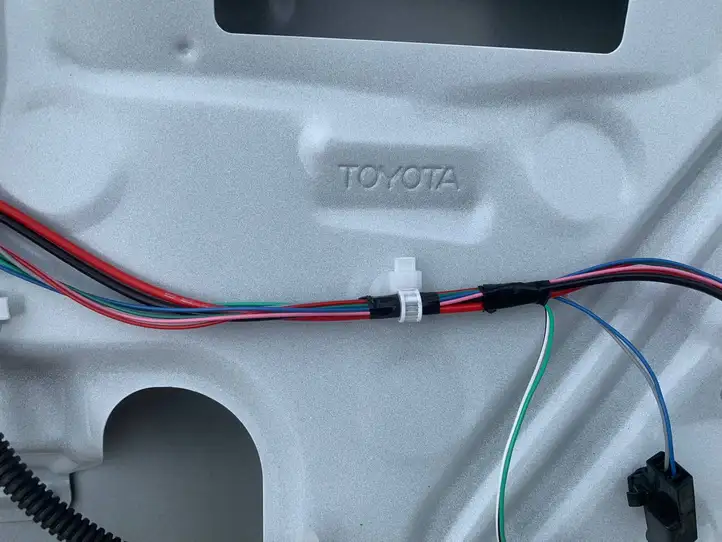 Toyota RAV 4 (XA40) (2012 - 2018) 6700542550 Крышка багажника — фото 11