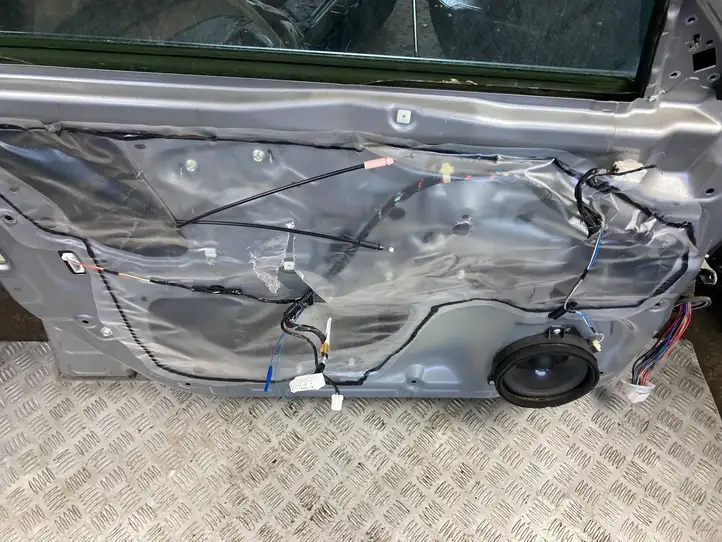 Subaru Forester SH (2008 - 2013) Дверь — фото 8