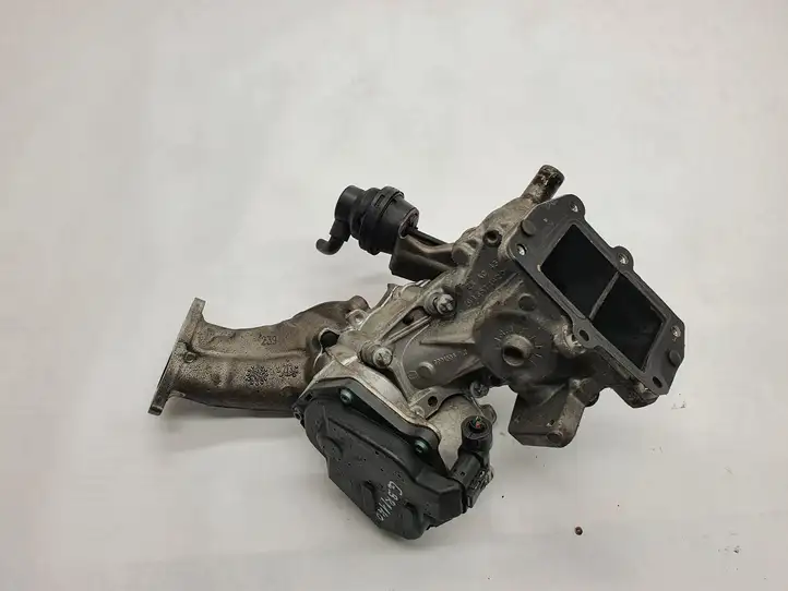 Mercedes-Benz E W212 (2009 - 2016)  A6511400460 Клапан EGR