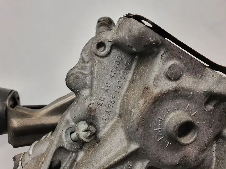 Mercedes-Benz E W212 (2009 - 2016)  A6511400460 Клапан EGR