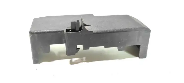 Opel Insignia A (2008 - 2017)  13222785 Крышка ящика предохранителей