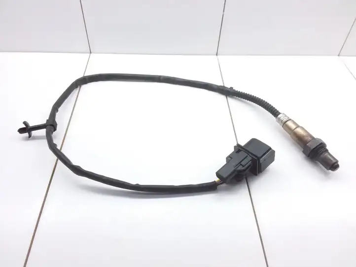 Audi A4 S4 B6 8E 8H (2000 - 2006) 0258007353 Лямбда-зонд — фото 1