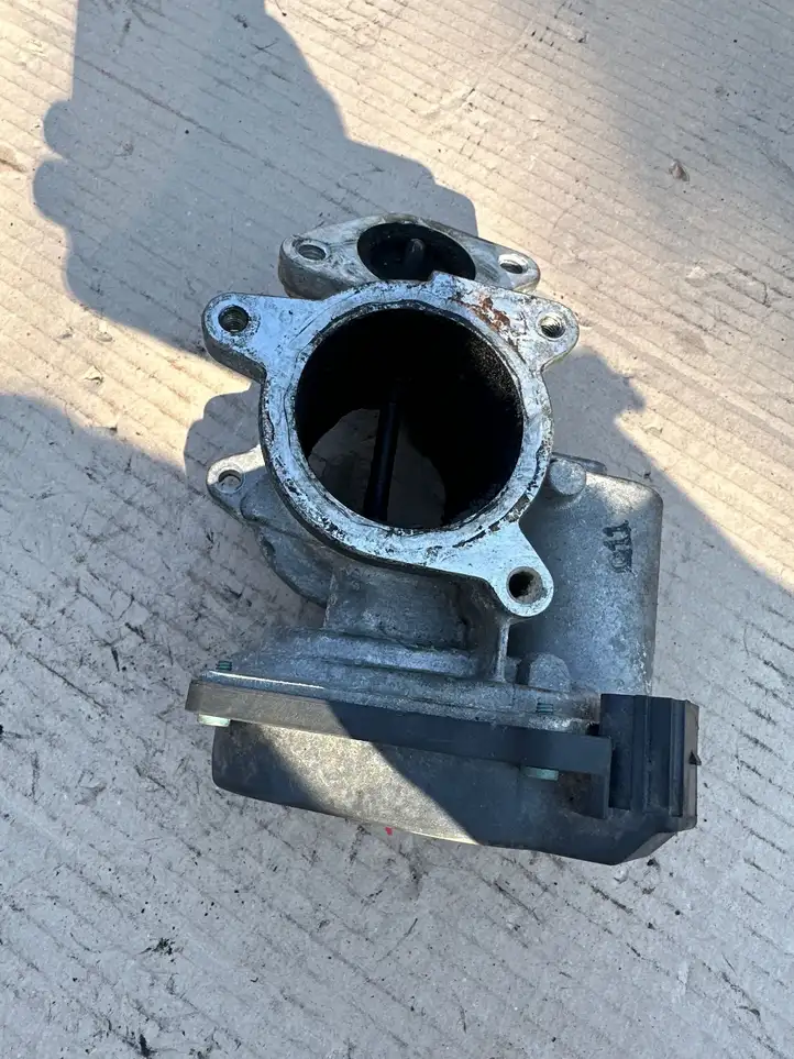 Audi A6 (2004 - 2008)  A2C53060455 Клапан EGR