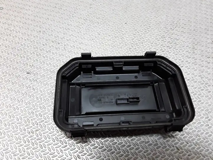 BMW 3 F30 F35 F31 (2012 - 2018) 61149224872 Крышка ящика предохранителей — фото 3