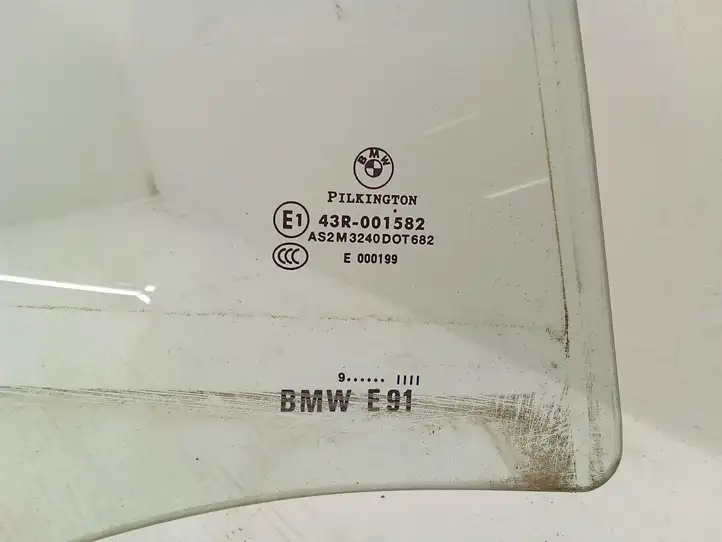BMW 3 E90 E91 (2005 - 2012) 43R001582 Стекло задней двери — фото 3
