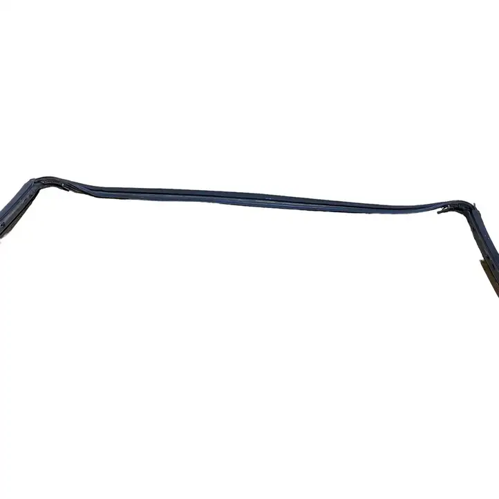 Ford Mustang V (2005 - 2014) AR337602565AA Накладка стоек лобового стекла — фото 3