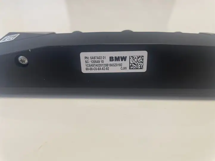 BMW 5 G30 G31 (2016 - ) 5A97A02 Камера в лобовом стекле — фото 2
