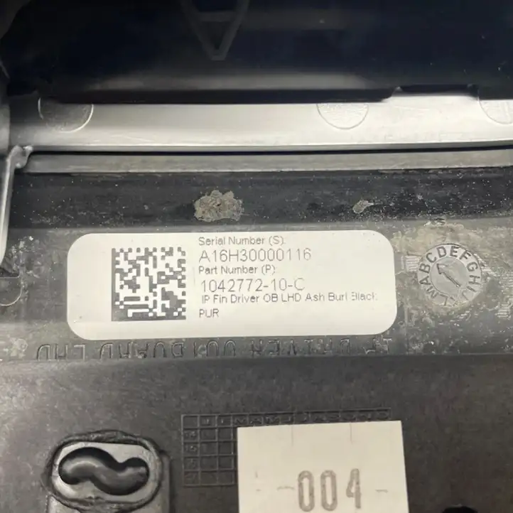 Tesla Model X (2015 - 2021) 104277210C Отделка внутренней панели салона — фото 2