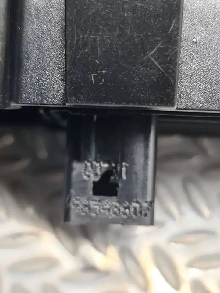 Peugeot 207 (2006 - 2009) 96548607 Блок кнопок стеклоподъемников — фото 6