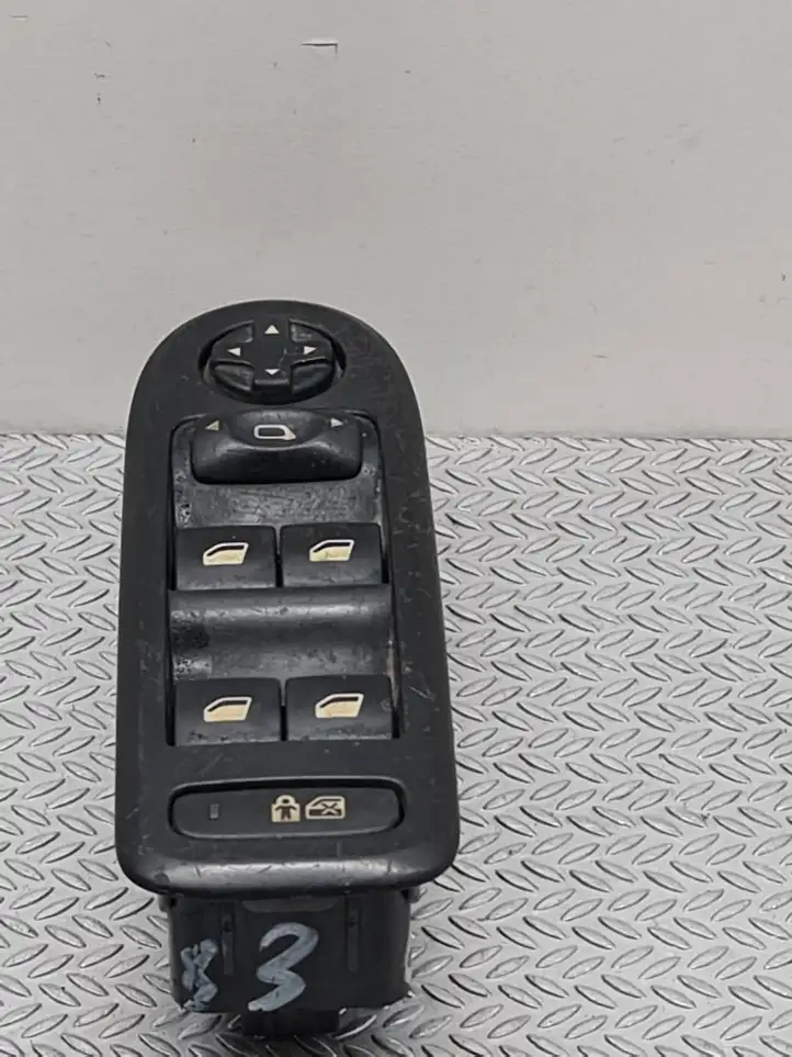 Peugeot 308 (2007 - 2013) 96644915XT Блок кнопок стеклоподъемников — фото 1