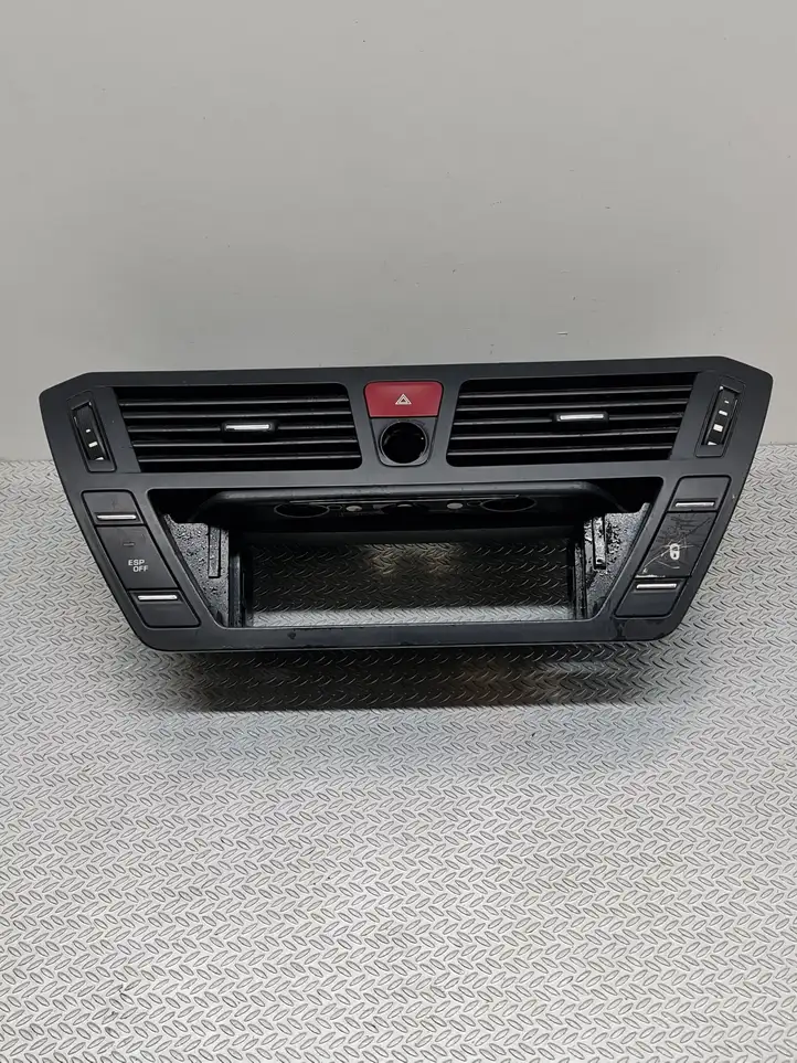 Citroen C4 I Picasso (2006 - 2013) 9683265580 Центральный воздушный дефлектор — фото 7