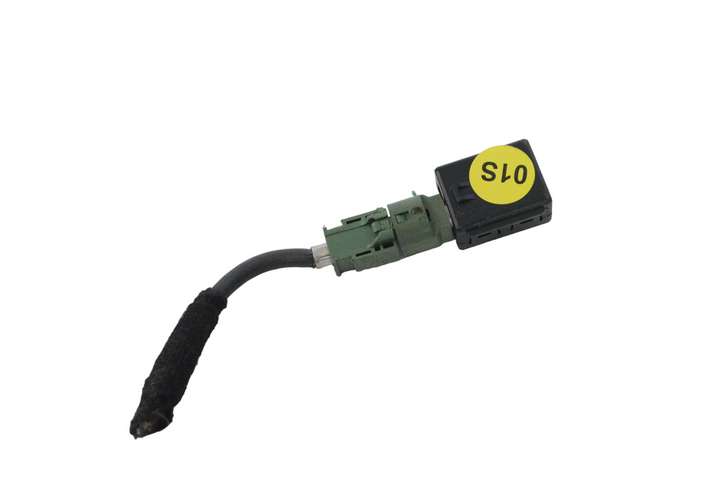 Audi Q5 (2017 - )  5Q0035726 Разъем USB