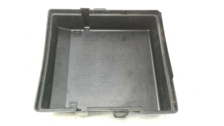 Nissan Pathfinder R51 (2005 - 2012)  7154849830 Крышка ящика предохранителей