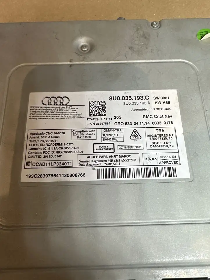 Audi Q3 8U (2011 - 2014) 8U0035193C Магнитола / мультимедийная система — фото 4