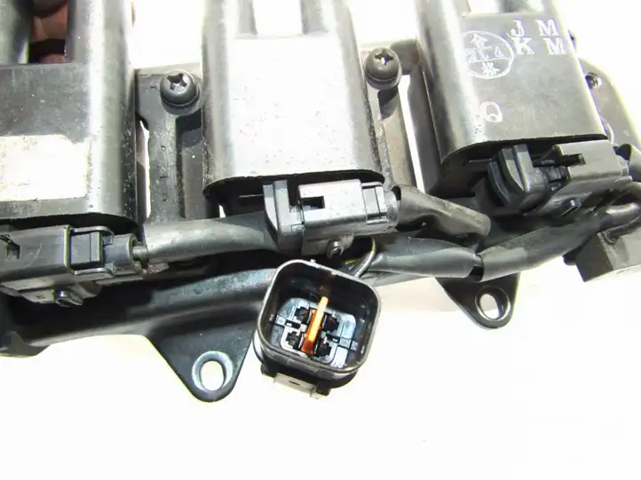 Hyundai Tucson JM (2004 - 2009) Катушка зажигания — фото 1