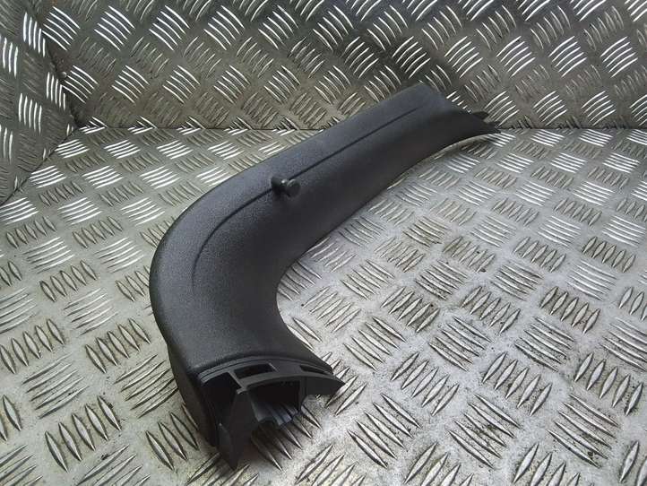 Volkswagen Tiguan (2007 - 2011)  5N0867703B Боковая отделка (у окна)