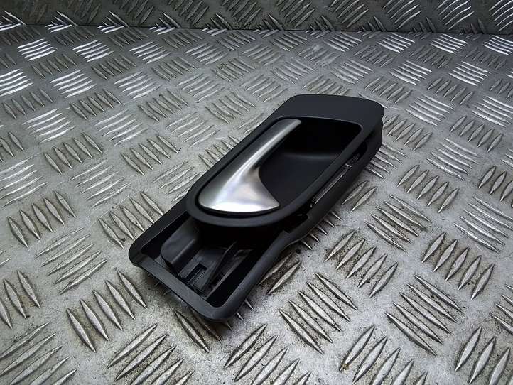 Volkswagen Tiguan (2007 - 2011)  5N0837198 Внутренняя ручка