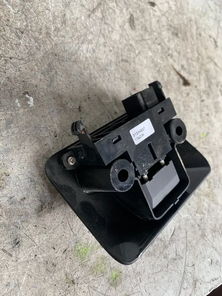 Volvo S60 (2010 - 2013) 31334637 Кнопка ручного тормоза — фото 3