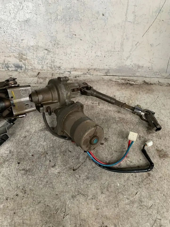 Toyota Corolla E120 E130 (2000 - 2004) 4520002180 Насос гидроусилителя руля — фото 3