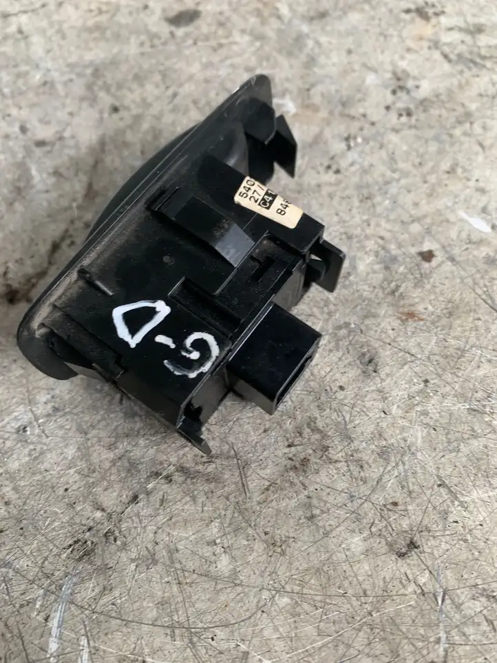 Toyota Corolla E120 E130 (2000 - 2004) 54035117 Кнопка стеклоподъемников — фото 3