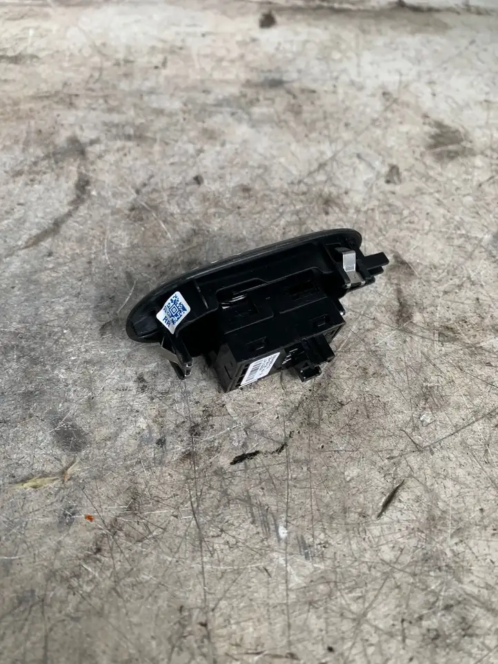 Mini One Cooper R56 (2012 - 2020) 935486601 Кнопка стеклоподъемников — фото 1