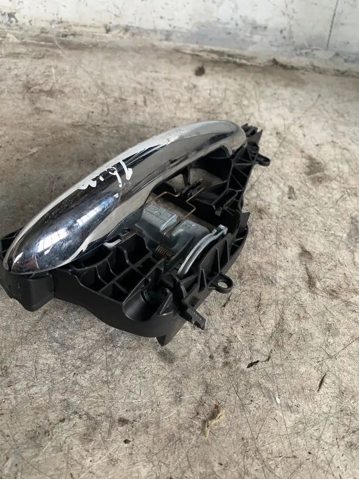Mini One Cooper R56 (2012 - 2020) Наружная ручка задней двери — фото 1