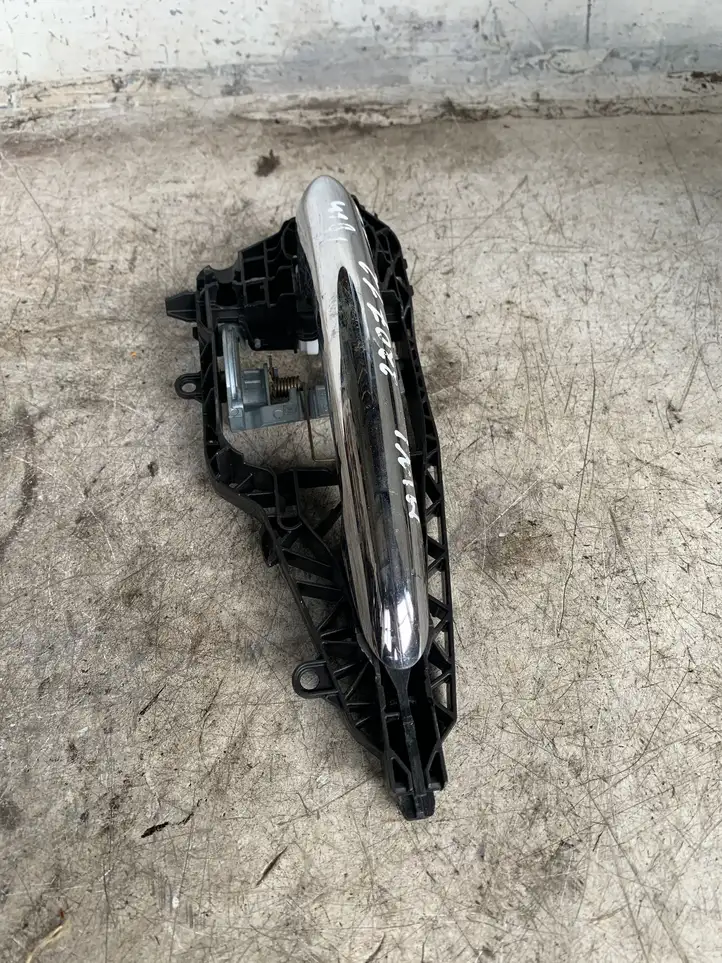 Mini One Cooper R56 (2012 - 2020) Наружная ручка задней двери — фото 3