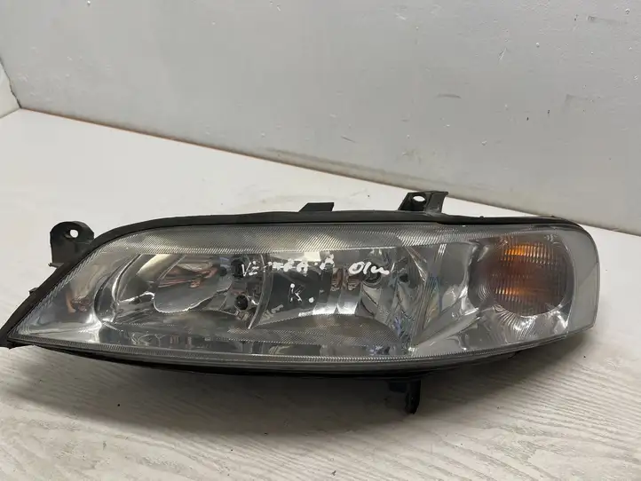 Opel Vectra B (1999 - 2002) 90586844 Передняя фара — фото 1