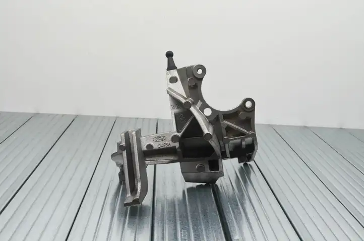 Ford Kuga II (2013 - 2019) F1BQ9B470AA Кронштейн двигателя — фото 6
