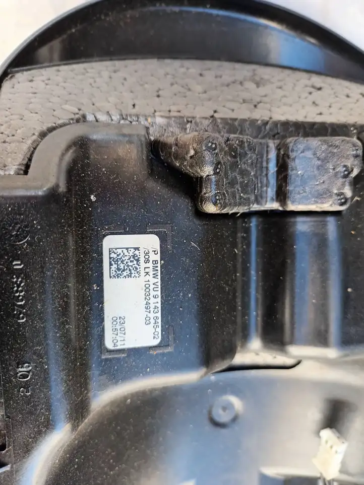 BMW 3 E90 E91 (2005 - 2012) 9143645 Обшивка рулевой колонки — фото 5