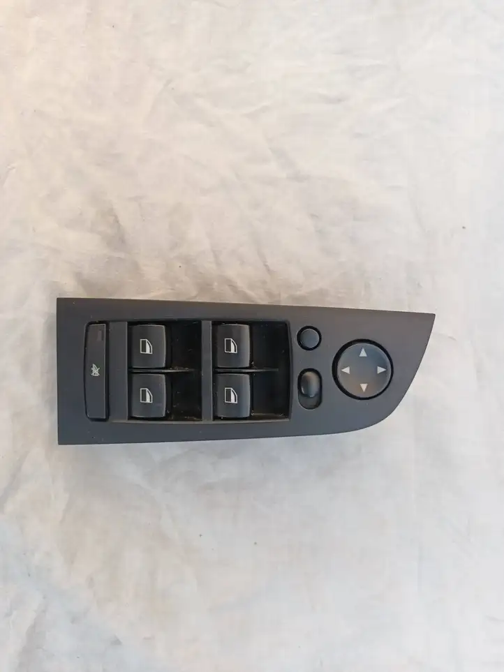 BMW 3 E90 E91 (2005 - 2012) 9217332 Кнопка стеклоподъемников — фото 1