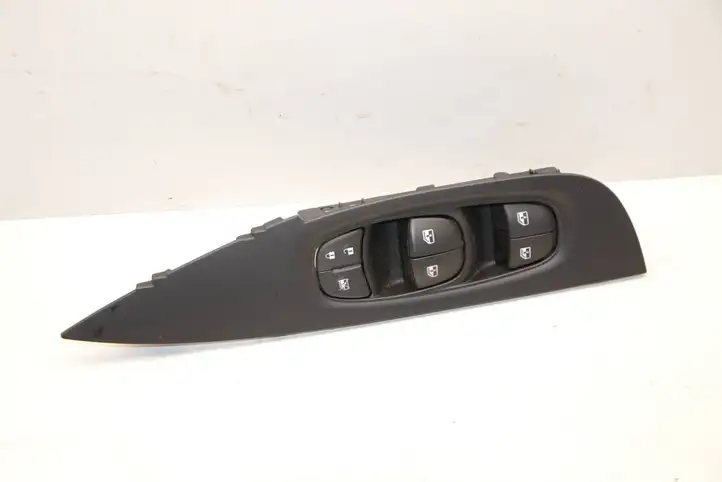 Nissan Qashqai (2017 - 2020) 809614EH0AX Накладка кнопки стеклоподъемника — фото 1
