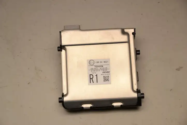 Toyota RAV 4 (XA40) (2012 - 2018) 8646C42020 Камера в лобовом стекле — фото 4