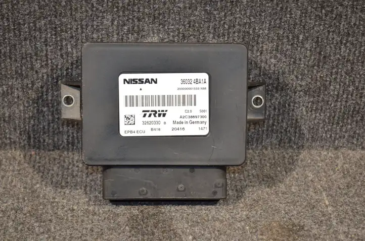Nissan Qashqai (2013 - 2017) 360324BA1A Блок управления стояночным тормозом — фото 1