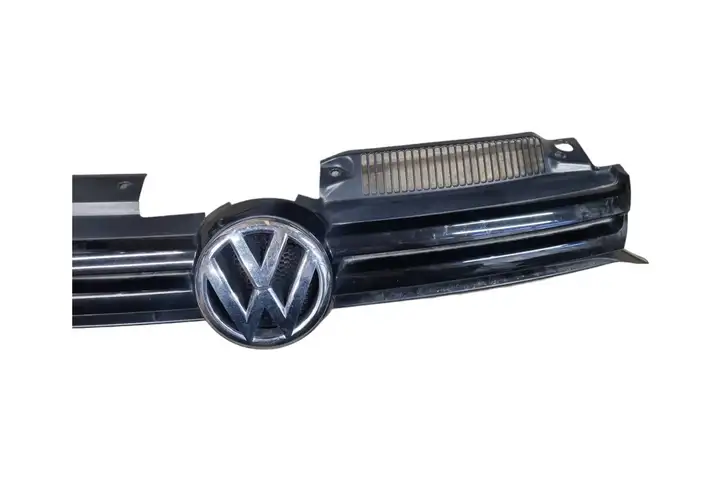 Volkswagen Golf VI (2009 - 2013) 5K0853653 Передняя решетка — фото 4