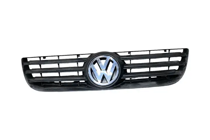 Volkswagen Cross Polo (2003 - 2009) 6Q0853653E Передняя решетка — фото 1