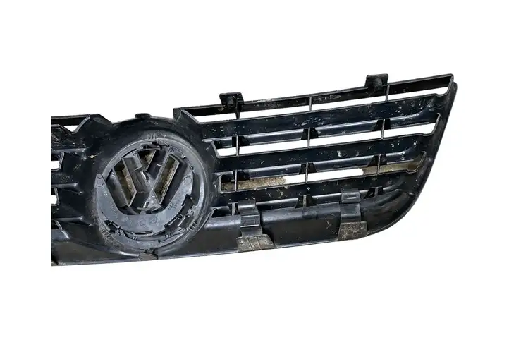 Volkswagen Cross Polo (2003 - 2009) 6Q0853653E Передняя решетка — фото 2