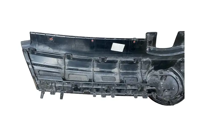 Volkswagen Golf VII (2013 - 2019) 5GE853651 Верхняя решетка радиатора — фото 3