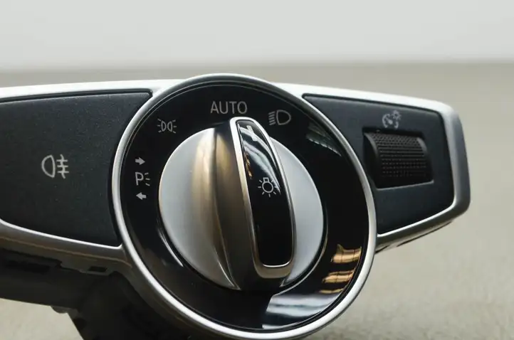Mercedes-Benz E W213 (2016 - ) A2229055508 Включатель фонарей — фото 7