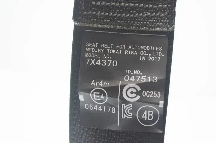 Toyota RAV 4 (XA40) (2012 - 2018) 7X4370 Задний ремень безопасности — фото 2