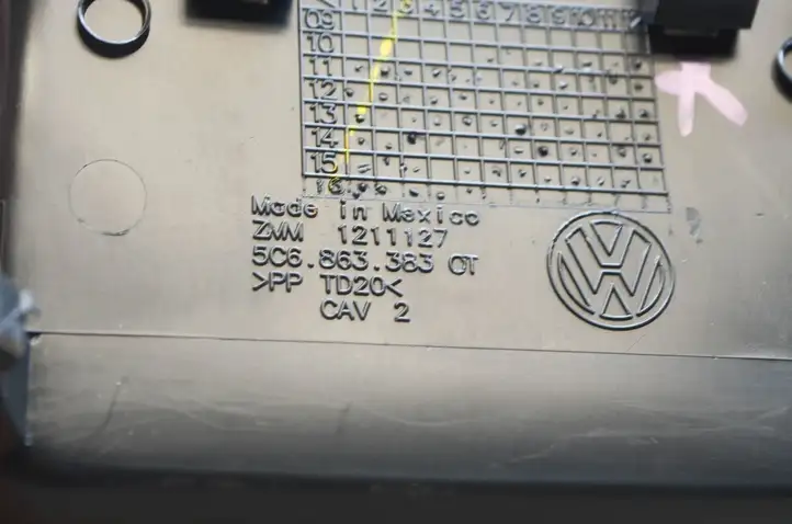 Volkswagen Jetta VI (2011 - 2018) 5C6863383 Прочие детали салона — фото 7