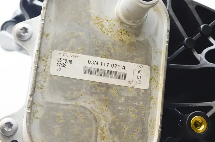 Audi A4 S4 B9 (2015 - 2019) 03N115389M Крышка масляного фильтра — фото 3
